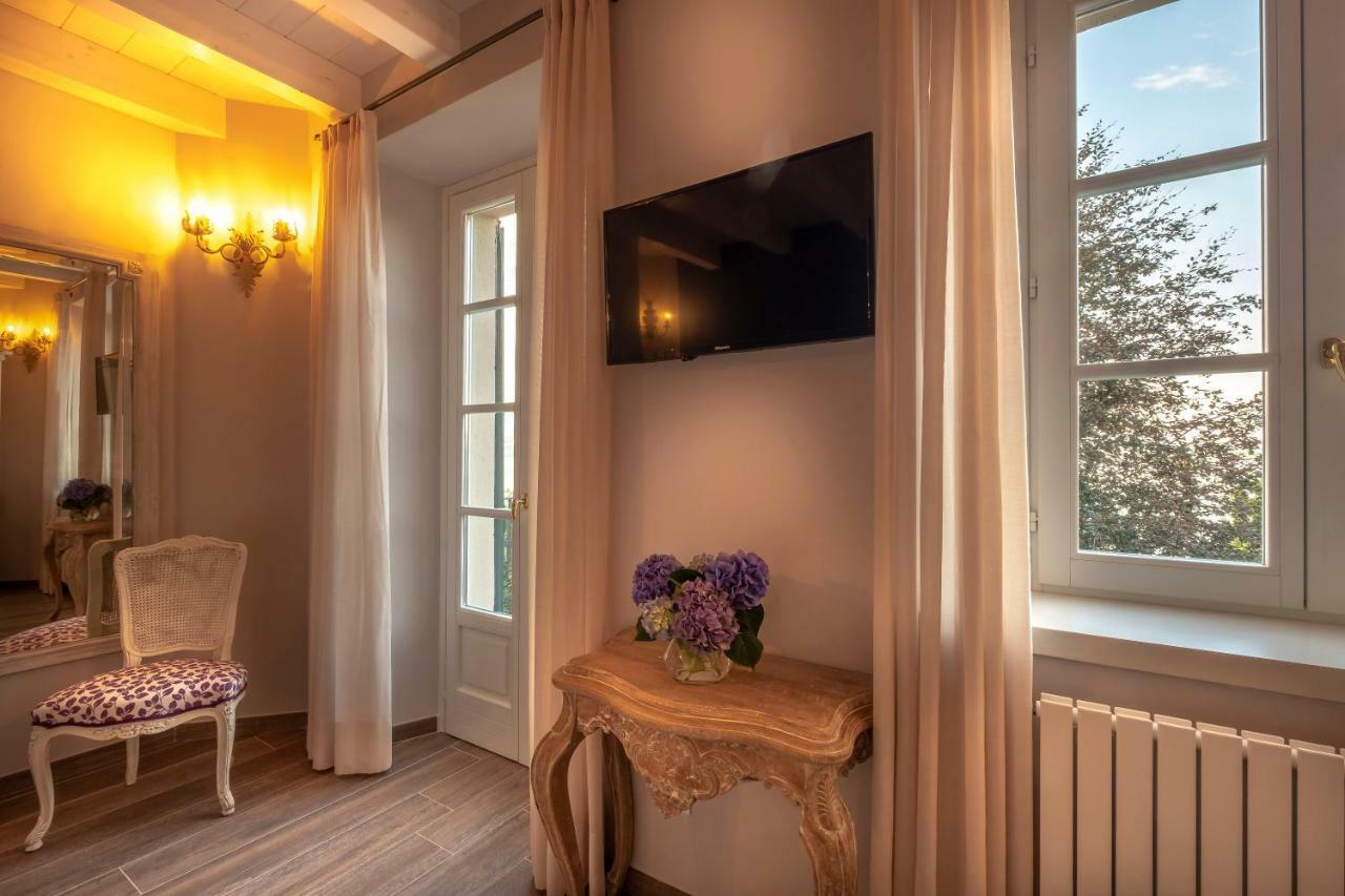 Apartamento Giardini Magnolia Belgirate Exterior foto